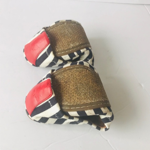 Lucky brand flats: Bin A2 - Picture 4 of 7